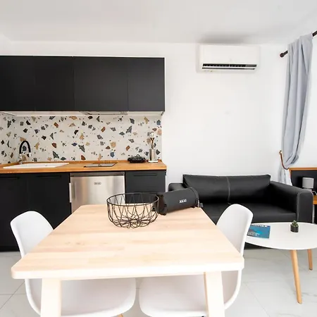 Grand Relax Apartment Zachloritika